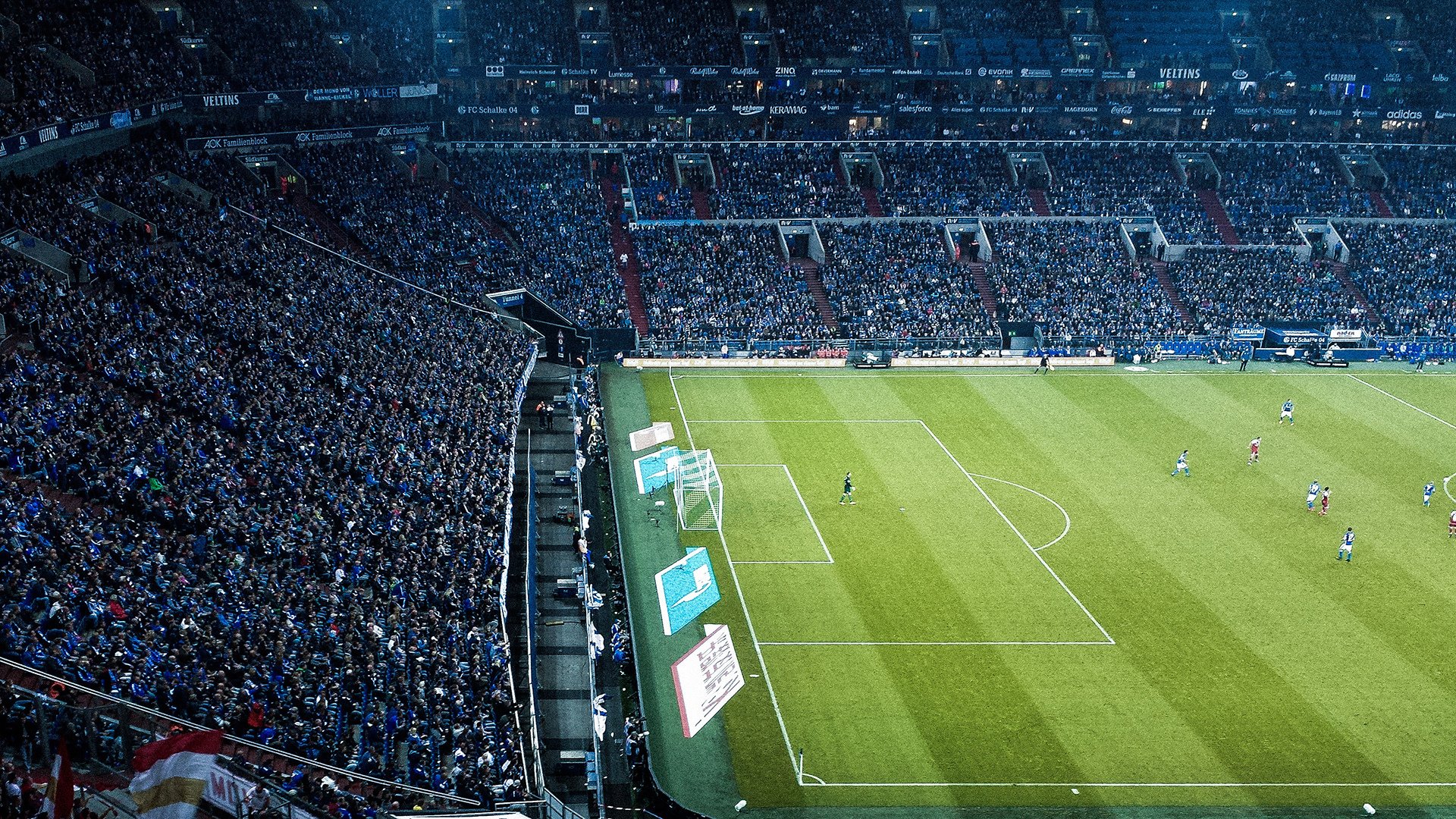 《FIFA》电竞世界杯与《NBA 2K》联赛的体育电竞之争，fifa电子竞技世界杯