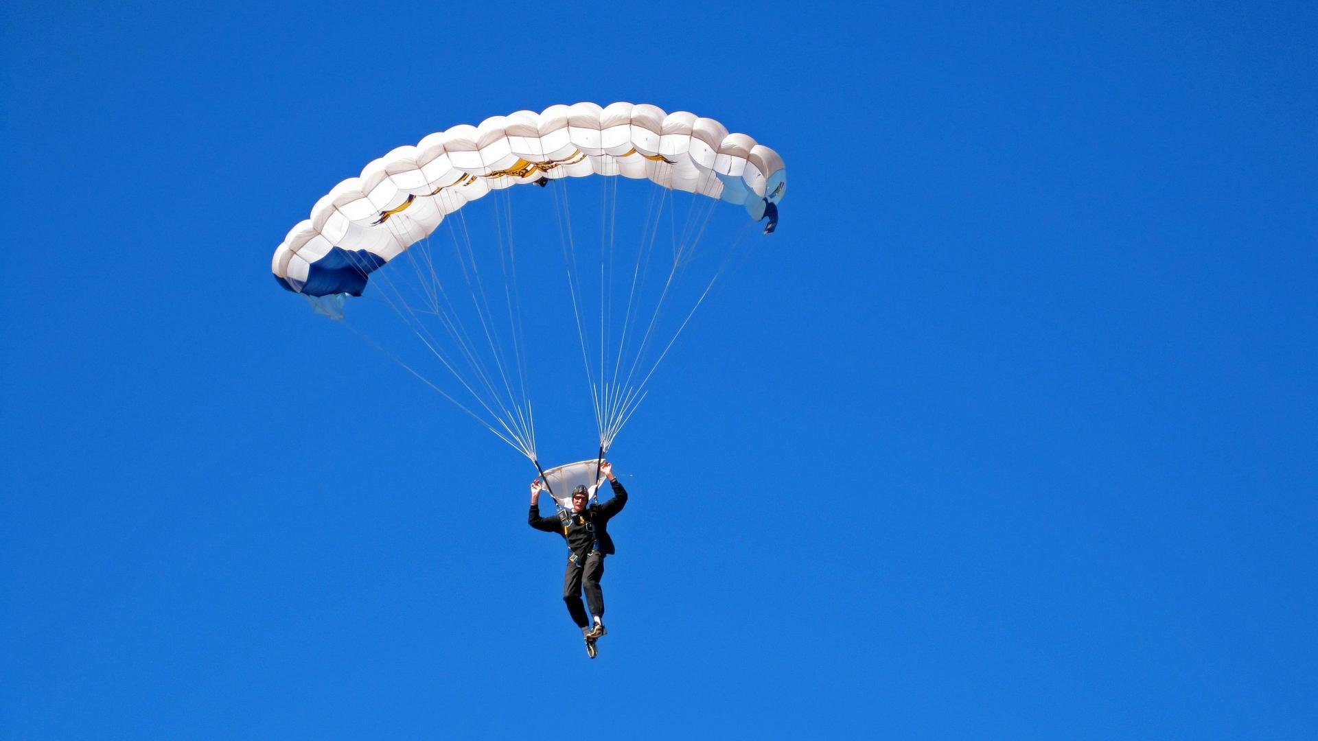 意外夺冠？WRC车队布局的意外成功故事，wrc参赛车队